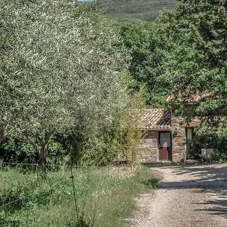 Hébergement de vacances De Charme Piscine Au Calme En Pleine Nature Saint-Privat (Herault)